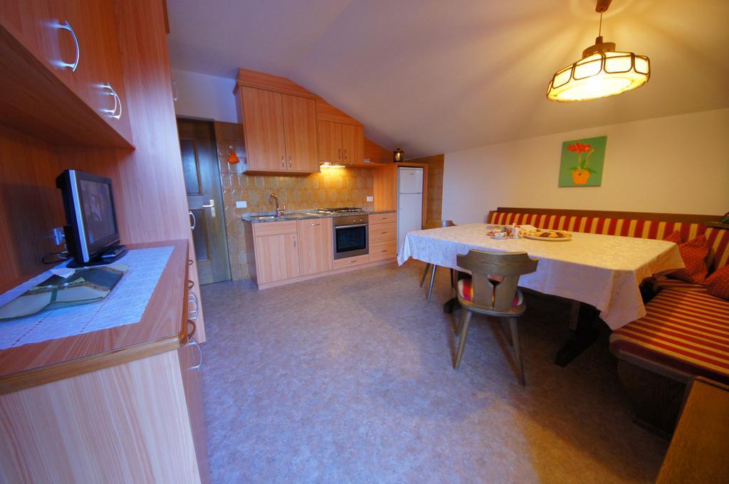Apartament Ciasa Complojer La Val Zewnętrze zdjęcie