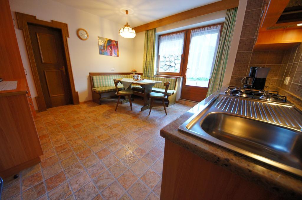Apartament Ciasa Complojer La Val Zewnętrze zdjęcie