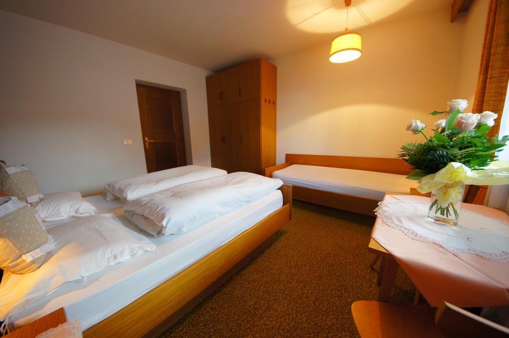 Apartament Ciasa Complojer La Val Zewnętrze zdjęcie